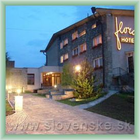 Hotel Fl�ra***