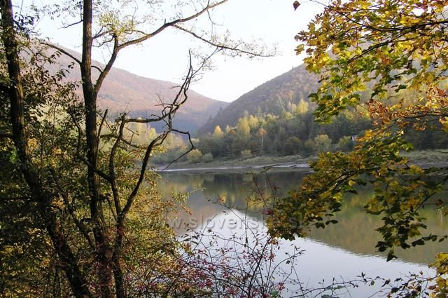Ružín