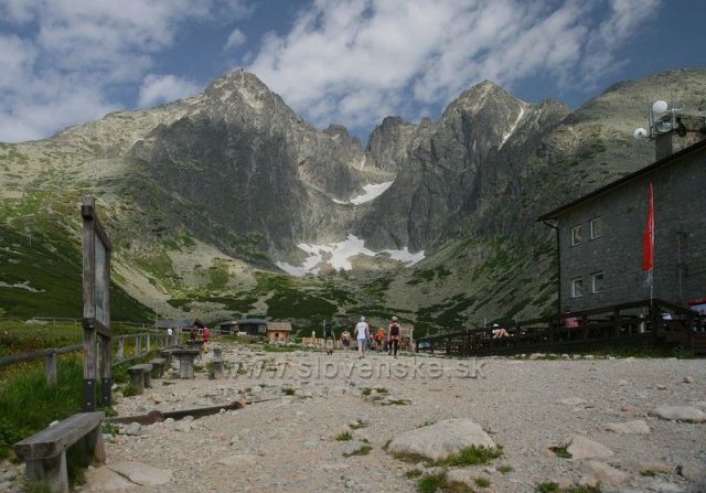 Skalnaté pleso a Lomnický štít
