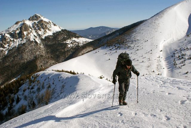 stoupání na poludňový grůň