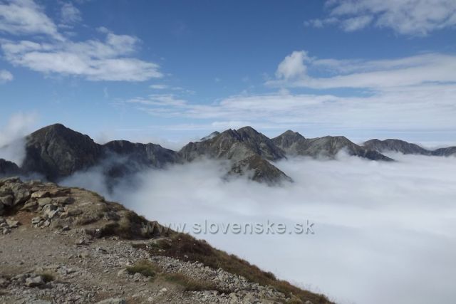 Pohled na hřeben...