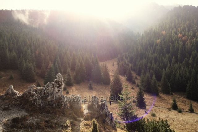 pod Tanečnicou (s výhledem na Velký Rozsutec)