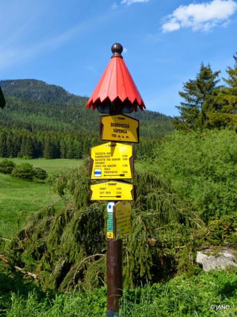 Rázcestník pri Baníkove