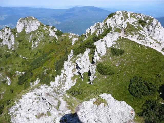 Pohled z Velkého Rozsutce