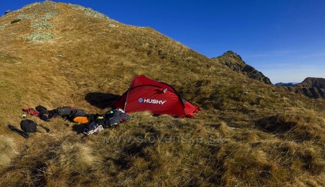 Base camp v žiarském sedle/listopad 2015