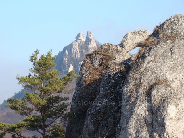 Súlovský hrad