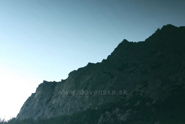 odrazy tatranských štítů